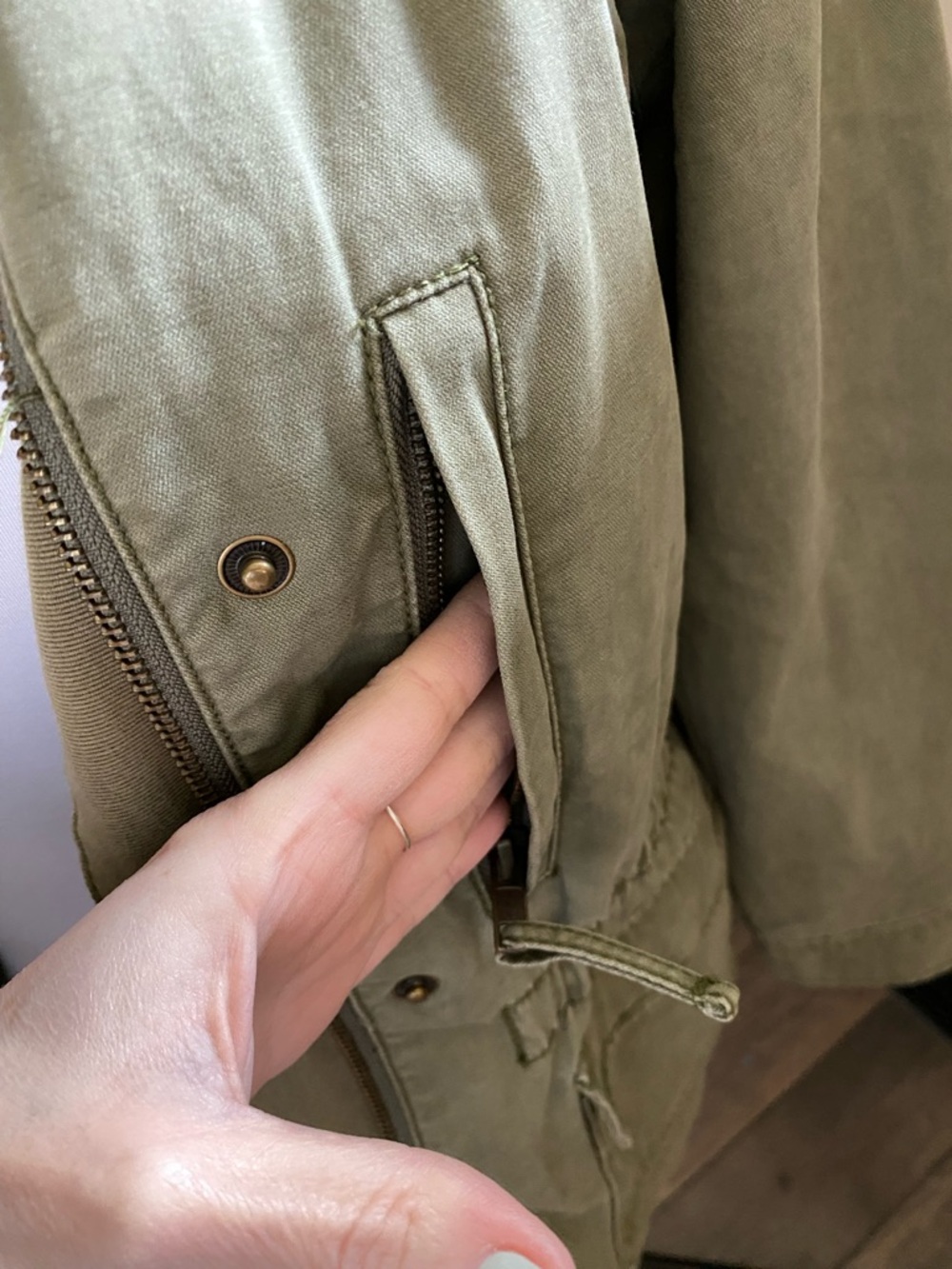 NWOT Women’s Surplus Field Utility Jacket - Olive Green - Picture 7 of 7